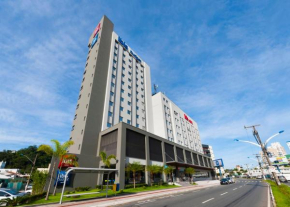  IBIS Budget Navegantes Itajai  Итажаи